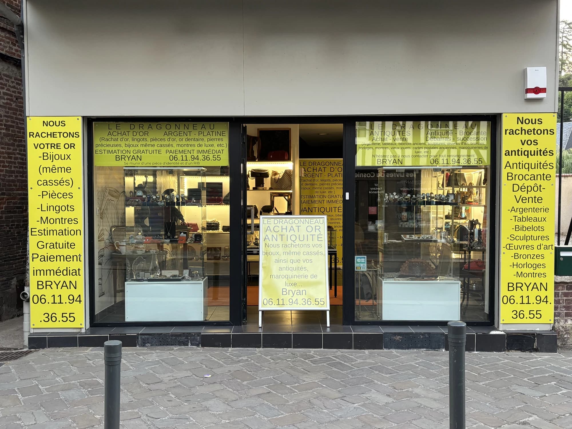 Magasin Le Dragonneau pour l’expertise et le rachat d’antiquités à Bernay