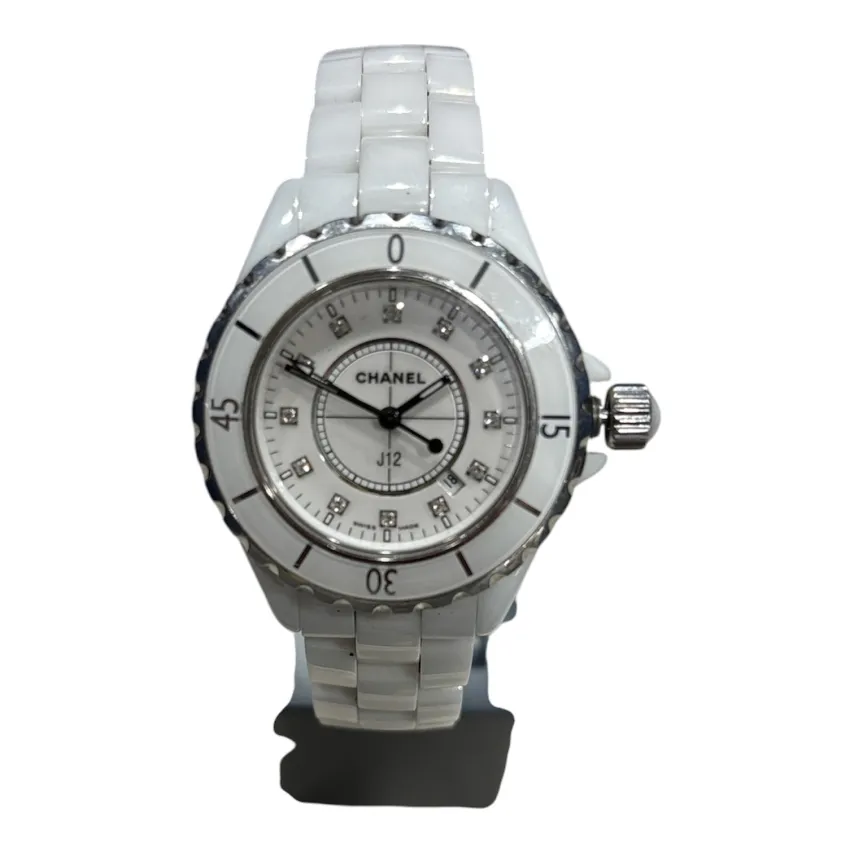 Chanel J12 Blanche Céramique Index Diamants d'Occasion à Pont-l'Évêque, Pont-Audemer, Bernay, Dives-sur-Mer, Deauville, Trouville-sur-Mer, Cabourg et Lisieux